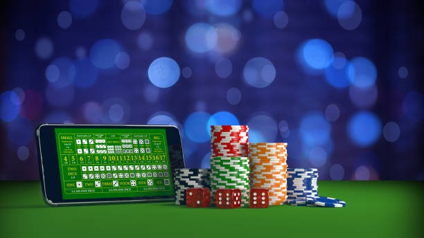 Live dealer spinning the European Roulette wheel on oce69 slot platform